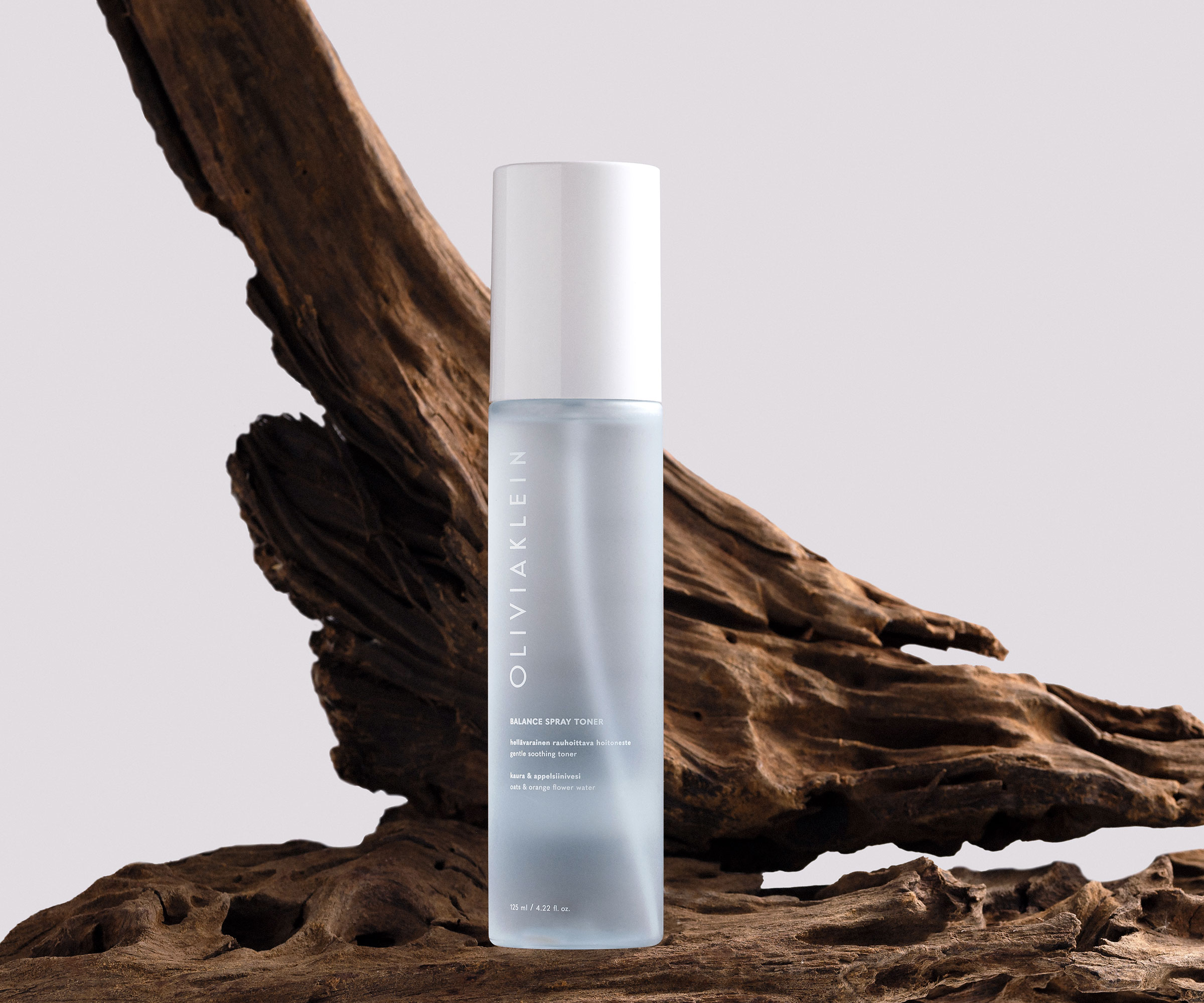 Olivia-Klein-Balance-Spray-Toner-Display-2400x2000px